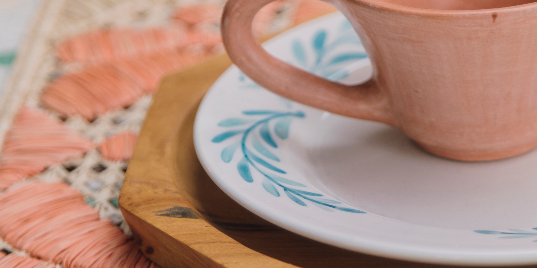 10 pasos para decorar la mesa y celebrar La Pascua